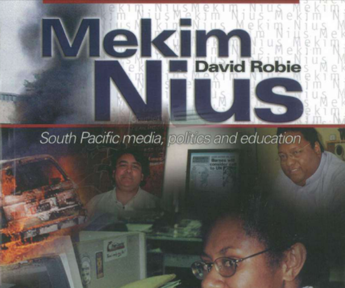 Mekim Nius cover detail 2004.