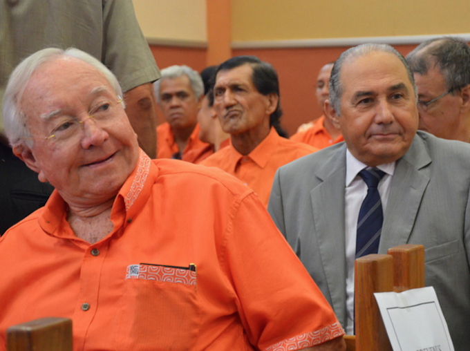 Former Tahiti president Gaston Flosse (left) and businessman Hubert Haddad