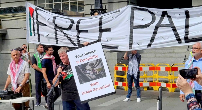 Pro-Palestinian protesters in Aotearoa New Zealand condemn media bias