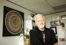 50 years of challenge and change: David Robie reflects on a career in Pacific journalism Asia Pacific Media Network's Professor David Robie