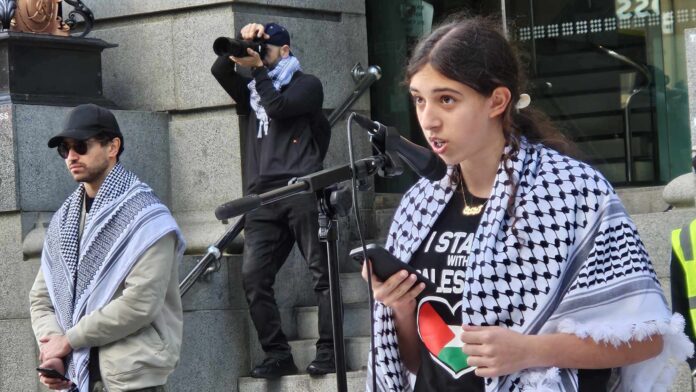 Lujain Al-Badry, 14, spoke of the latest Israeli massacres in Gaza and of the “forgotten” atrocities