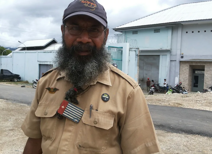 Peaceful West Papuan political activist Filep Karma