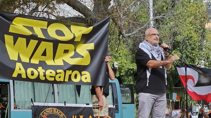 PSNA's co-chair Maher Nazzal speaking at Auckland's Aotea Square